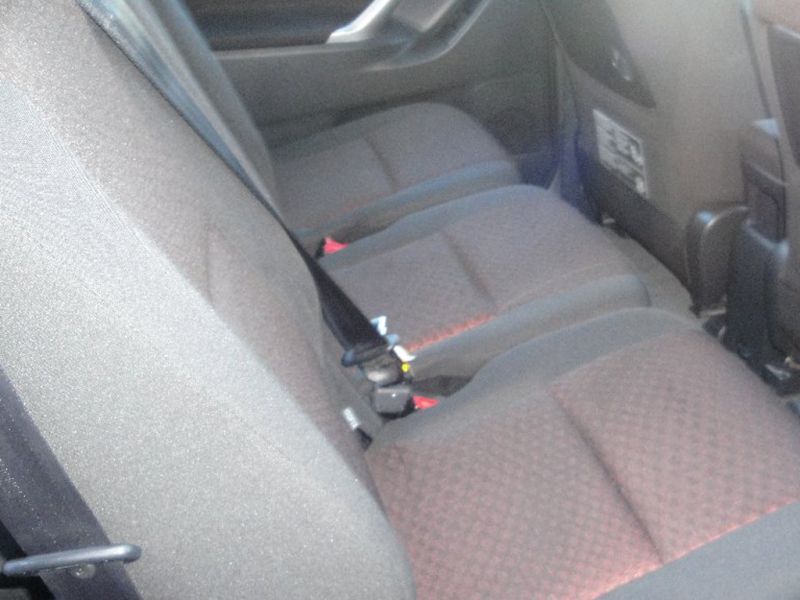 2010 Toyota Verso 2.0 D-4D TR 5dr image 8