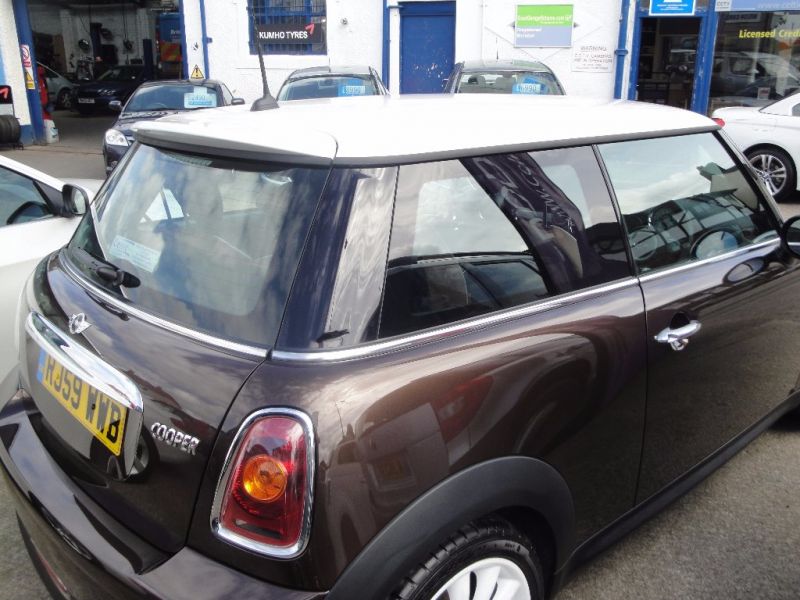 2009 MINI Hatch 1.6 Cooper 3dr image 3
