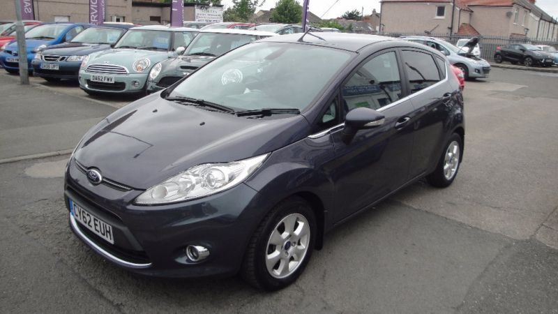 2012 Ford Fiesta 1.6 TDCi 5dr image 2