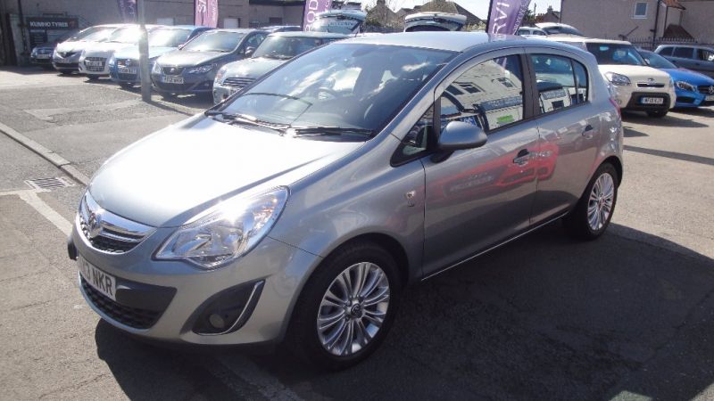 2013 Vauxhall Corsa 1.2 i 16v SE 5dr image 2