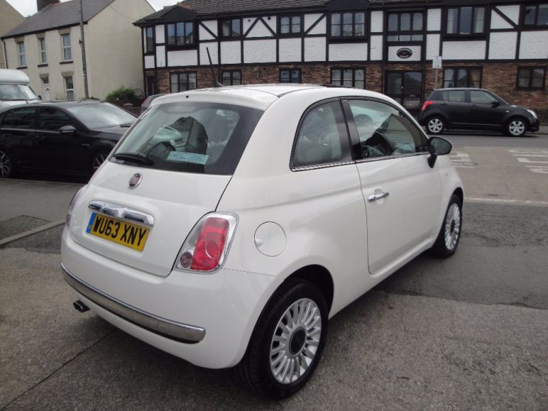 2013 Fiat 500 1.2 Lounge 3dr image 4