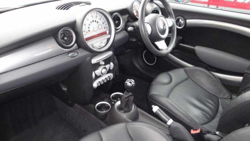 2008 MINI Hatch 1.6 Cooper S 3dr image 5