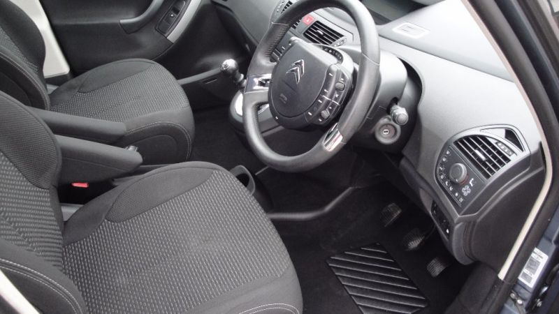 2012 Citroen Grand C4 Picasso 1.6 HDi 16v VTR+ 5dr image 7