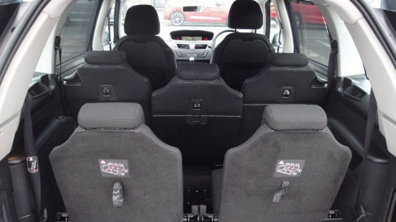 2012 Citroen Grand C4 Picasso 1.6 HDi 16v VTR+ 5dr image 8