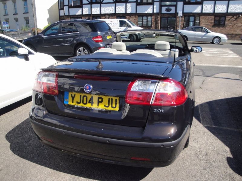 2004 Saab 9-3 2.0 T Vector 2dr image 4