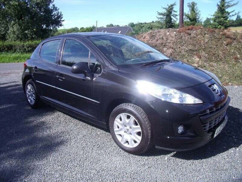 2012 Peugeot 207 1.4 image 1