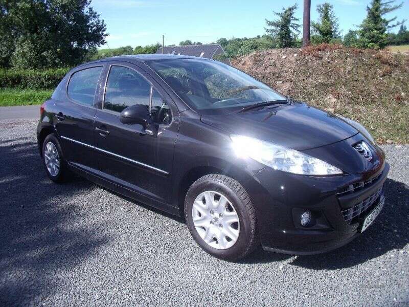 2012 Peugeot 207 1.4 image 1