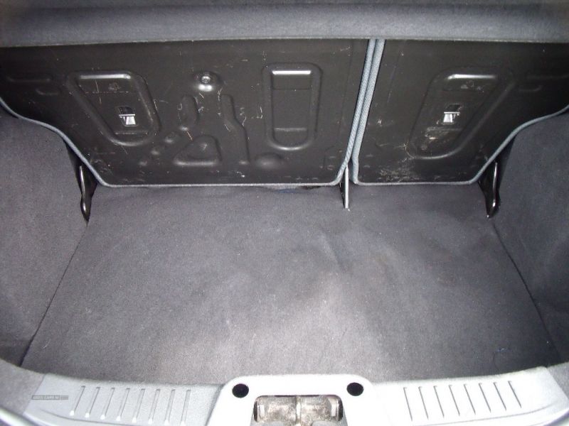 2009 Ford Fiesta 1.3 image 5