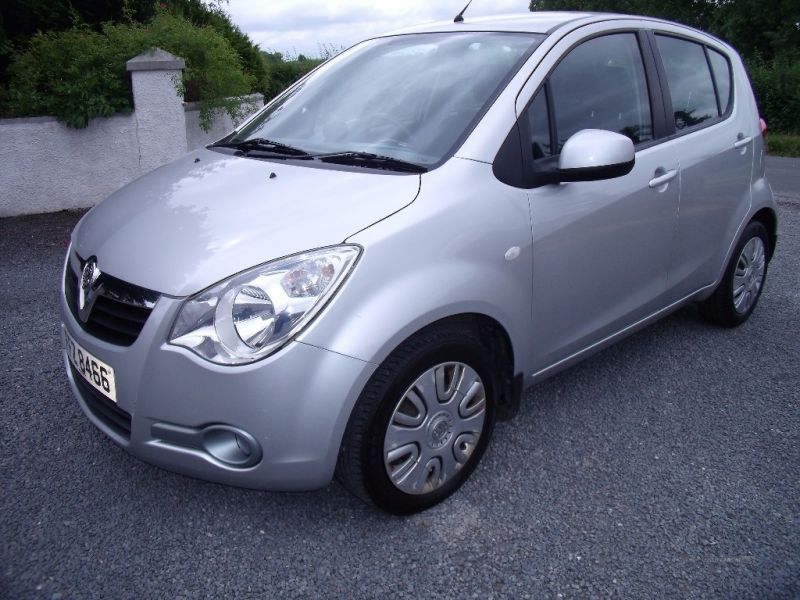 2011 Vauxhall Agila S image 2