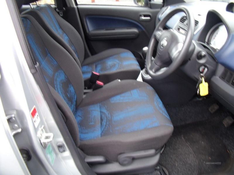 2011 Vauxhall Agila S image 6