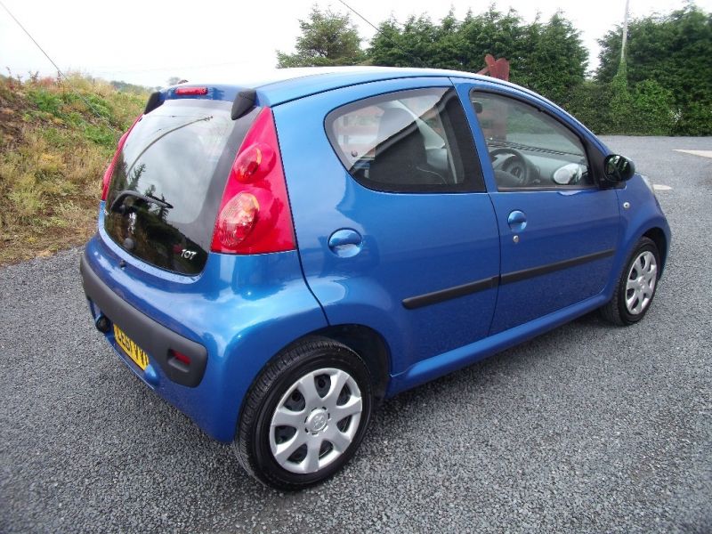 2011 Peugeot 107 1.0 Urban image 4