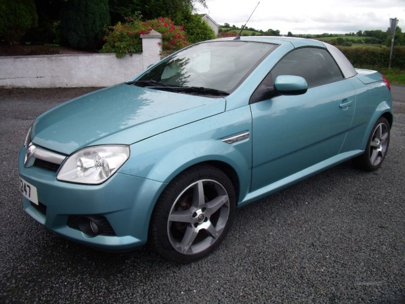 2009 Vauxhall Tigra 1.8 image 3