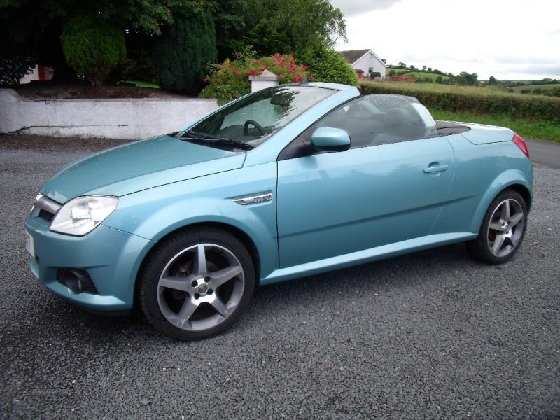 2009 Vauxhall Tigra 1.8 image 4