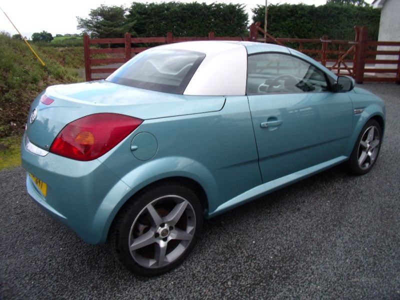 2009 Vauxhall Tigra 1.8 image 6