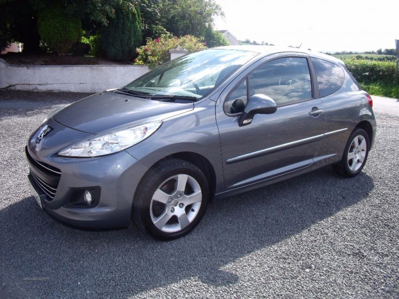 2010 Peugeot 207 1.6 Sport image 2