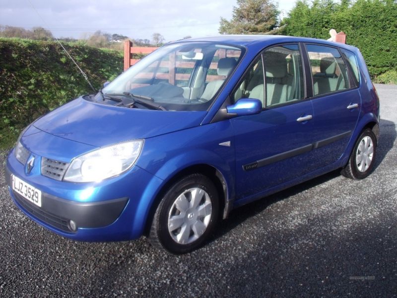 2006 Renault Scenic SL OASIS VVT image 2