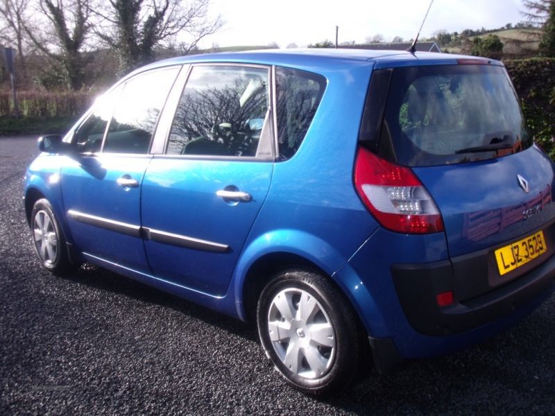 2006 Renault Scenic SL OASIS VVT image 3