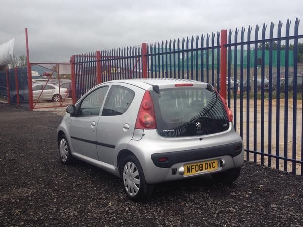 2008 Peugeot 107 1.0 12v 5dr image 9