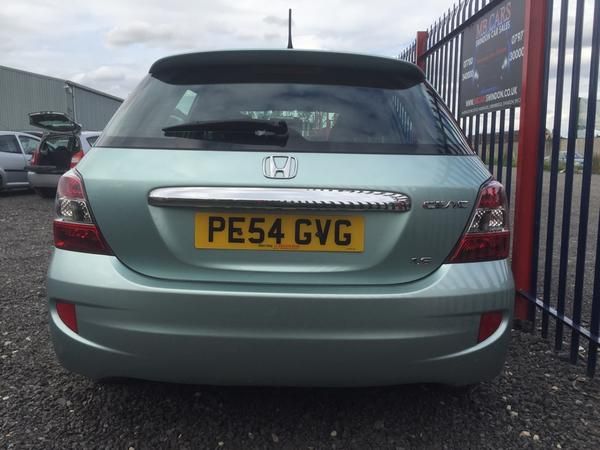 2004 Honda Civic 1.6 i VTEC SE 5dr image 4