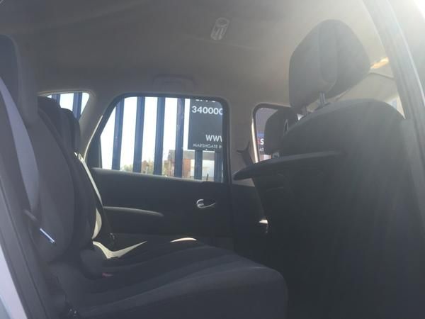 2007 Renault Scenic 1.6 VVT 5dr image 7