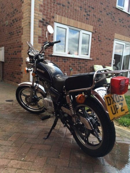 2005 Suzuki GN 125 image 4