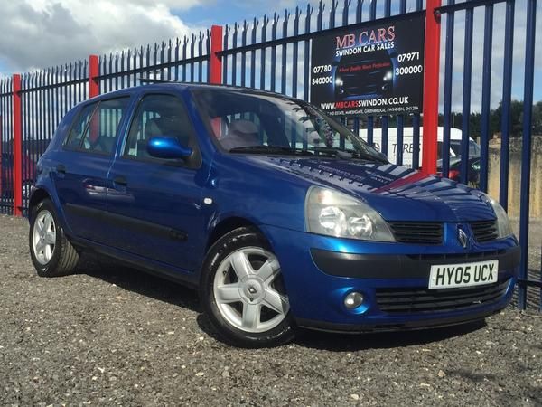 2005 Renault Clio 1.6 16v 5dr image 1