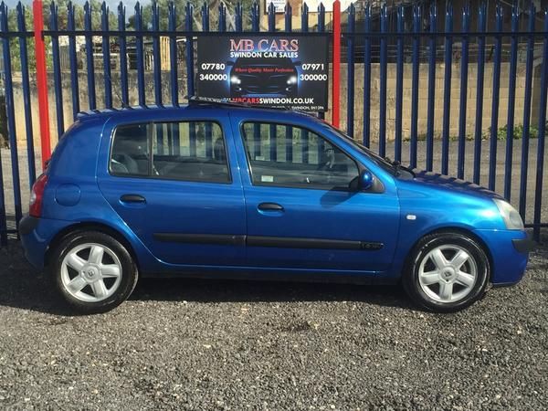 2005 Renault Clio 1.6 16v 5dr image 3