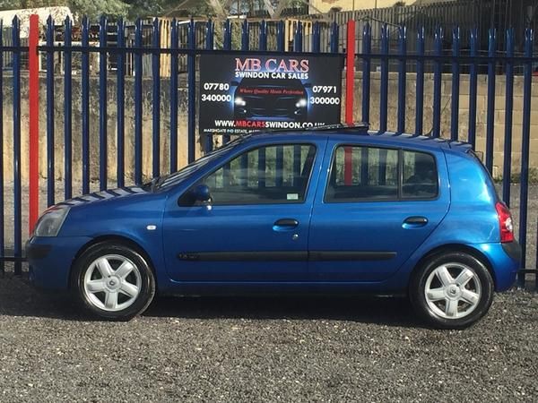 2005 Renault Clio 1.6 16v 5dr image 6
