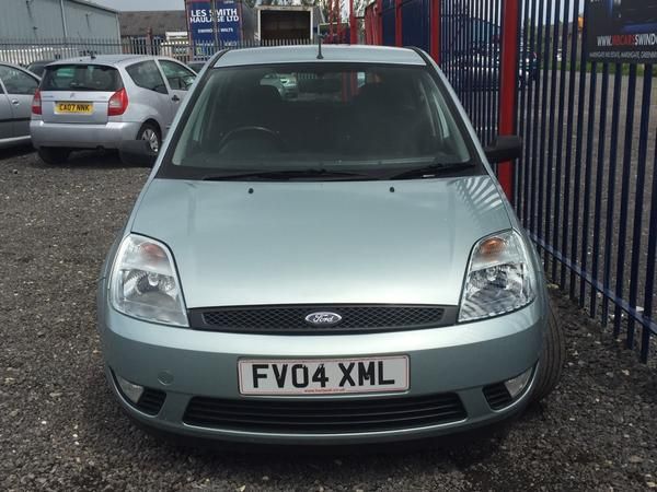 2004 Ford Fiesta 1.4 5dr image 2