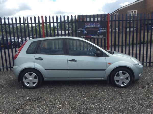 2004 Ford Fiesta 1.4 5dr image 6