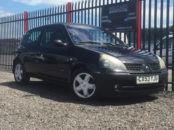 2003 Renault Clio 1.4 16v 3dr image 1