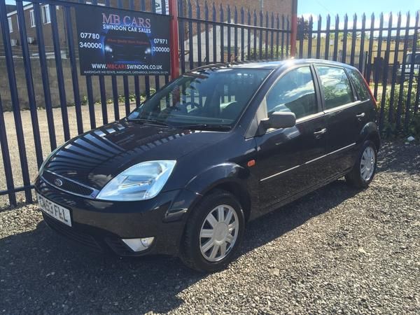 2003 Ford Fiesta 1.4 Ghia 5dr image 3