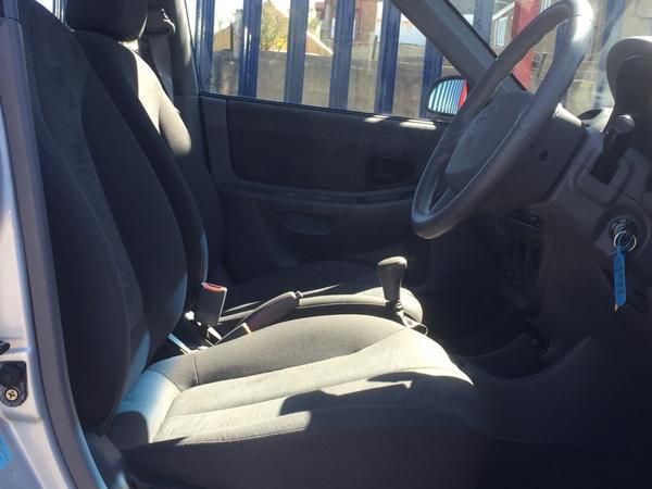 2005 Hyundai Accent 1.3 GSi 5dr image 8