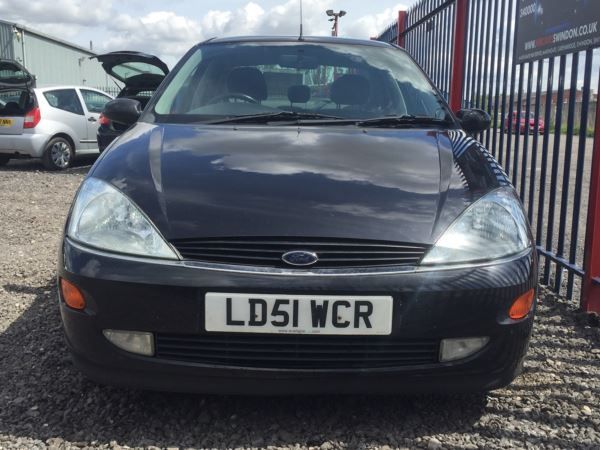 2001 Ford Focus 1.6 i 16v Ghia 4dr image 2