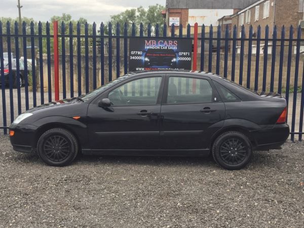2001 Ford Focus 1.6 i 16v Ghia 4dr image 4
