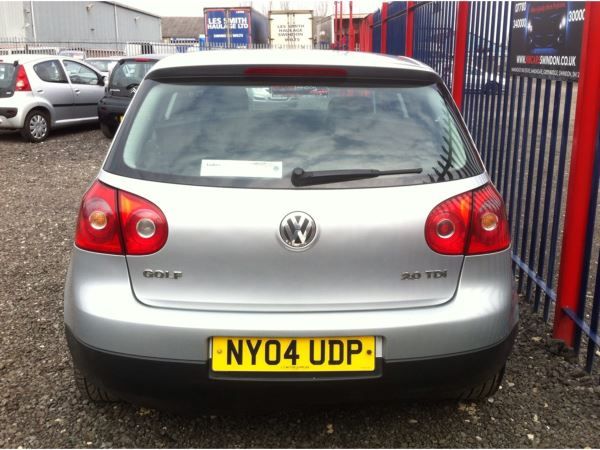 2004 Volkswagen Golf 2.0 TDI GT 5dr image 5