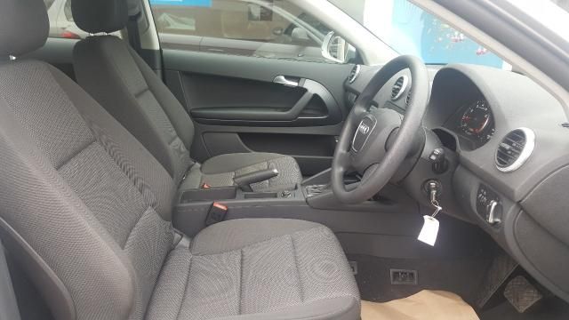 2009 AUDI A3 1.6 MPI 3d image 8
