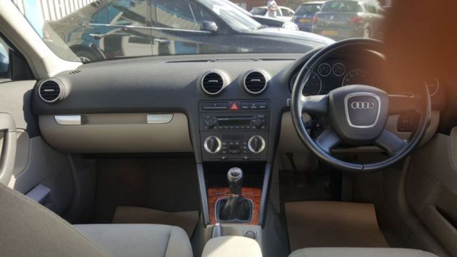 2006 AUDI A3 2.0 TDI SE 5d image 8