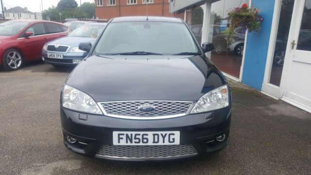 2007 Ford Mondeo 2.2 ST TDCI 5d image 4