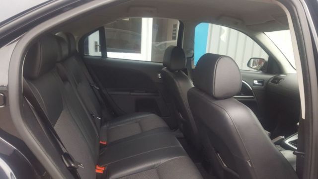 2007 Ford Mondeo 2.2 ST TDCI 5d image 9