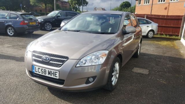 2008 Kia Ceed 1.6 LS 5d image 3