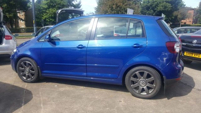 2005 Volkswagen Golf Plus 2.0 GT TDI 5d image 2