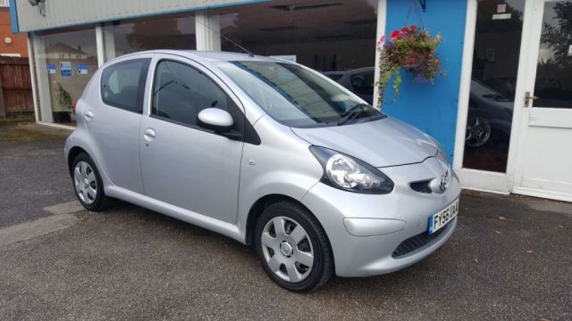 2006 Toyota Aygo 1.0 VVT-I Plus 5d image 1