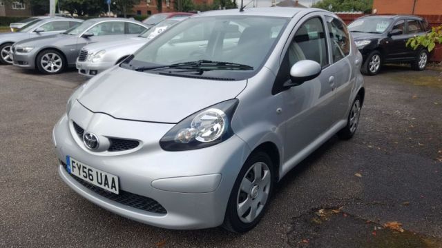 2006 Toyota Aygo 1.0 VVT-I Plus 5d image 3
