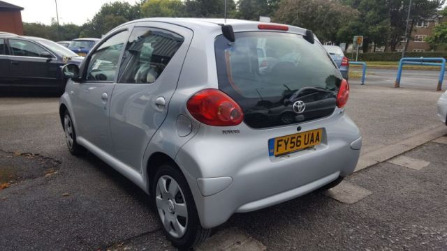 2006 Toyota Aygo 1.0 VVT-I Plus 5d image 6