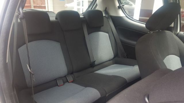 2005 Peugeot 206 1.4 S 3d image 8