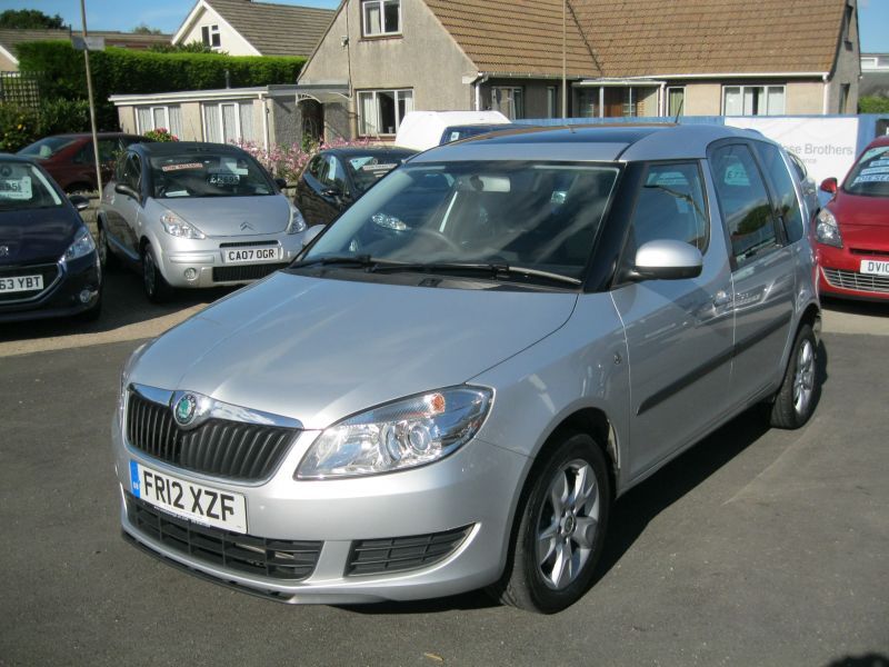 2012 Skoda Roomster 1.6 TDI SE 5dr image 3