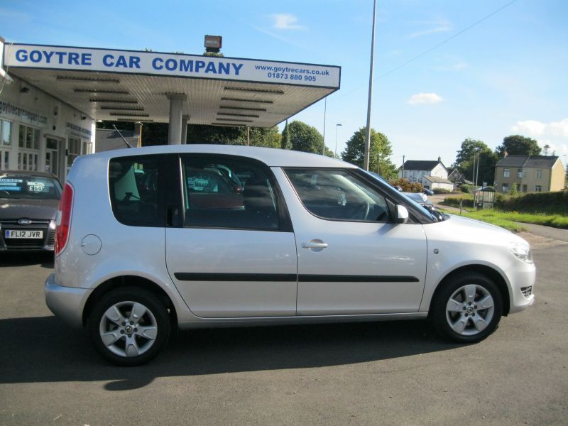 2012 Skoda Roomster 1.6 TDI SE 5dr image 4