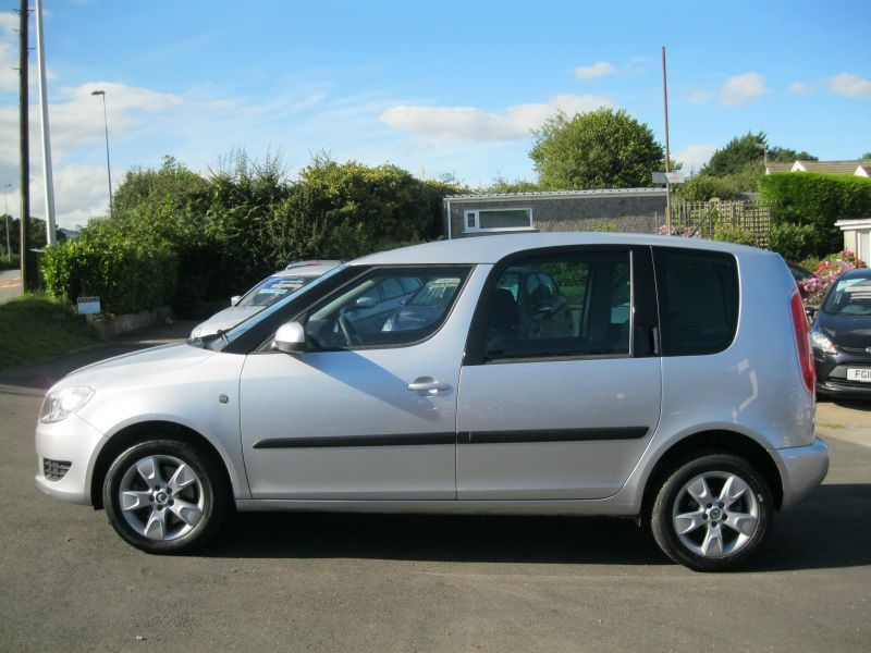 2012 Skoda Roomster 1.6 TDI SE 5dr image 6