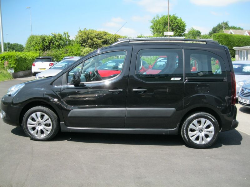 2013 Citroen Berlingo Multispace 1.6 HDi XTR 5dr image 4